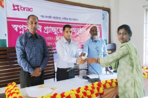 জুড়ীতে কিশোরীদের নিয়ে ব্র্যাকের স্বপ্নসারথি গ্র্যাজুয়েশন