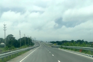 দেশের ৪ মহাসড়ক ও ৮ সেতুর নাম পরিবর্তন