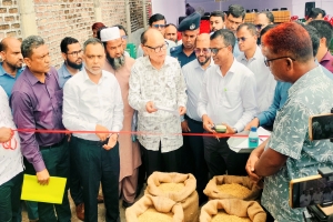 কৃষকরা হ*য়রানির শি*কার হলে ব্যবস্থা নেওয়া হবে : শান্তিগঞ্জে খাদ্য উপদেষ্টা 