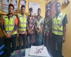 তাহিরপুরে ৩ ইয়াবা কারবারি আটক