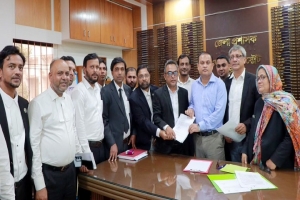 সিলেট মহানগর দায়রা জজ আদালতের নবনিযুক্ত প্রসিকিউটরদের আনুষ্ঠানিক যোগদান সিলেট মহানগর দায়রা জজ আদালতের নবনিযুক্ত প্রসিকিউটরদের আনুষ্ঠানিক যোগদান