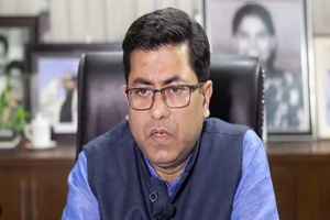 সাবেক মেয়র তাপসের ব্যাংক হিসাব জ ব্দ