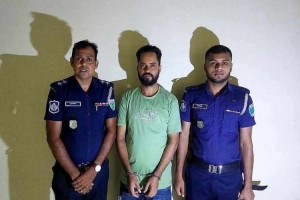 বড়লেখা উপজেলা ছা*ত্র লী গে র সাবেক সভাপতি কা রা গা রে 