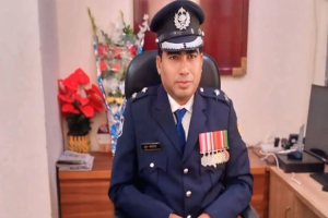 থানার গাড়ি চালকের বাসায় তল্লাশি, ওসি ক্লোজড