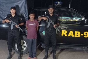চুনারুঘাটে বিপুল পরিমাণ মাদকসহ গ্রেপ্তার ১