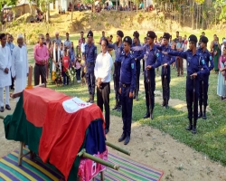 রাষ্ট্রীয় মর্যাদায় সমাহিত হলেন বীর মুক্তিযোদ্ধা আফ্রিকা সুটিং 