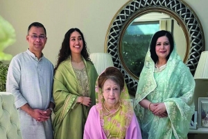 সোমবার দেশে ফিরতে পারেন খালেদা জিয়া