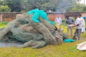 মাধবপুরে ৩ লাখ টাকার অ*বৈধ চায়না দুয়ারী ও কারেন্ট জাল জ*ব্দ