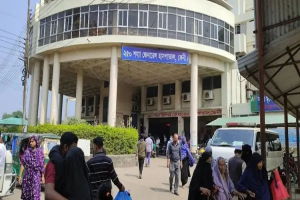 মোটরসাইকেলের ধাক্কায় প্রা ণ গেল ব্যবসায়ীর, ছা ত্র দ ল নেতাসহ আ হ ত ২
