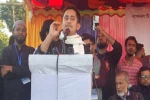 চা শিল্পেও শেখ পরিবার ভাগ বসিয়েছে: সারজিস আলম 