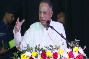 নিজের ভাষা ও দেশ গড়তে হবে আমাদেরই’: ইকবাল হাসান টুকু