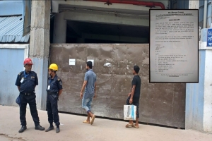 ৪৫ পোশাক কারখানা অনির্দিষ্টকালের জন্য বন্ধ