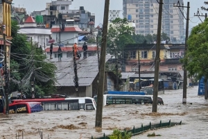 ভ য়াবহ বন্যায় নেপালে নি হত শতাধিক