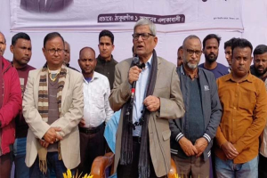 ৭১ নিয়ে আগে মাফ, পরে ভোট চান: মির্জা ফখরুল