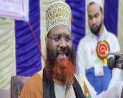 ৪০ লাখ টাকা কুড়িয়ে পেয়ে মালিককে খুঁজছেন ইমাম
