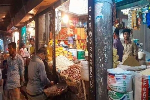 জৈন্তাবার্তা'য় সংবাদের পর বাহুবলে মহিলা কর্নারের ৩টি দোকানের চুক্তি বাতিল 