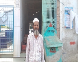 মসজিদে নামাজ পড়তে গেলেন চালক, অটোরিকশা নিয়ে গেলো চোর