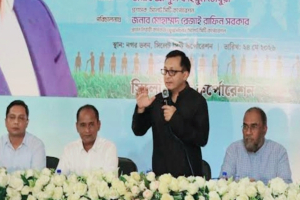 কোরবানির চামড়া সংরক্ষণে  সচেতন হতে হবে- মন্ত্রী খন্দকার মুক্তাদির