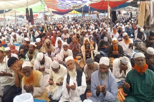 আখেরি মোনাজাতে ঐক্য, শান্তি, কল্যাণ কামনায় শেষ হলো বিশ্ব ইজতেমা
