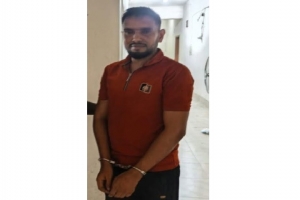 ওসমানীনগরে যে অ*পরাধে জাহিদুর রহমান মিছবাহ গ্রে*ফতার ওসমানীনগরে যে অ*পরাধে জাহিদুর রহমান মিছবাহ গ্রে*ফতার