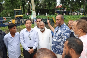 খোজারখলা পুকুরে উ*দ্ধার অ*ভিযান শুরু, ফিরছে হারানো প্রাণ খোজারখলা পুকুরে উ*দ্ধার অ*ভিযান শুরু, ফিরছে হারানো প্রাণ