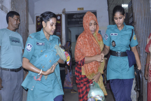 মায়ের সঙ্গে কা'রা'গা'রে যেতে হলো ১১ দিনের শিশুকে