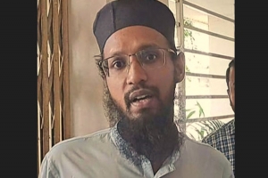 ৫ সাংবাদিককে জেলে পাঠানোর হুমকি দেওয়ায় এসিল্যান্ডকে প্রত্যাহার