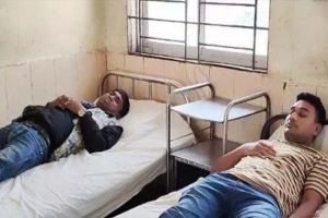 মৌলভীবাজারের পুলিশকে মার*ধর করে আ সা মি ছিন*তাই