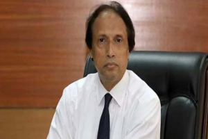 সুনামগঞ্জের সাবেক এমপি সাদিকসহ ১২ জনের দেশত্যাগে নি ষে ধা জ্ঞা
