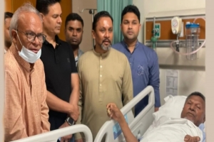 আহত আবুল বারীর দ্রুত সুস্থতা কামনা করলেন রিজভী