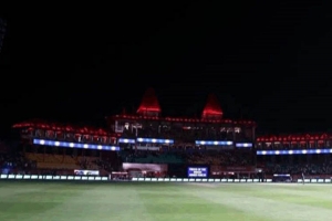 পা কি স্তানি হা*ম লার জেরে আইপিএল ম্যাচ বাতিল