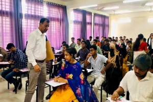 সুবিপ্রবিতে উৎসবমুখর পরিবেশে প্রথম ধাপের গুচ্ছ ভর্তি পরীক্ষা অনুষ্ঠিত