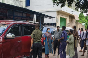 সনদ জা লি য়া তি করে চাকরি, ভুয়া নার্স আ ট ক