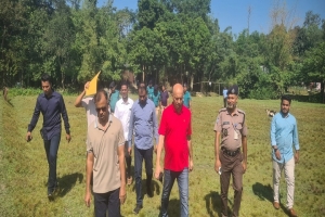 সিলেটে এয়ারপোর্ট থানা এলাকা পরিদর্শনে এসএমপি কমিশনার