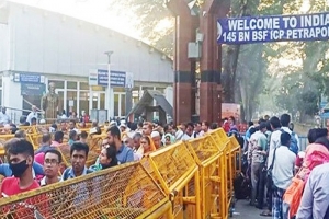 চিকিৎসার ক্ষেত্রে নতুন শর্ত:ভারতে গিয়ে আটকা শতাধিক বাংলাদেশি