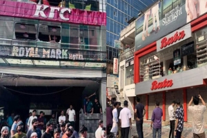 সিলেটসহ সারাদেশে ব্যবসাপ্রতিষ্ঠানে হামলা-লুটপাটে ৪ মামলা, গ্রেপ্তার ৬০